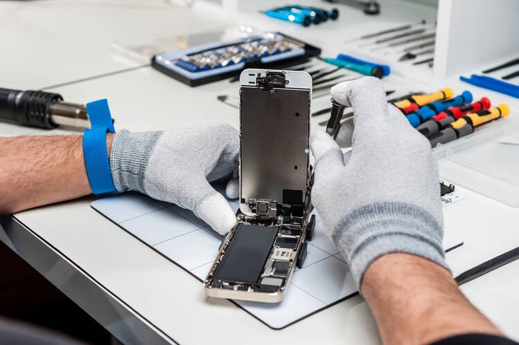 Smartphone Repair Business